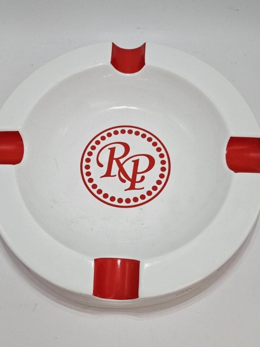 Rocky Patel Cigar‎ Ashtray Red And White Ceramic Logo Retro Large 8.5" Vintage